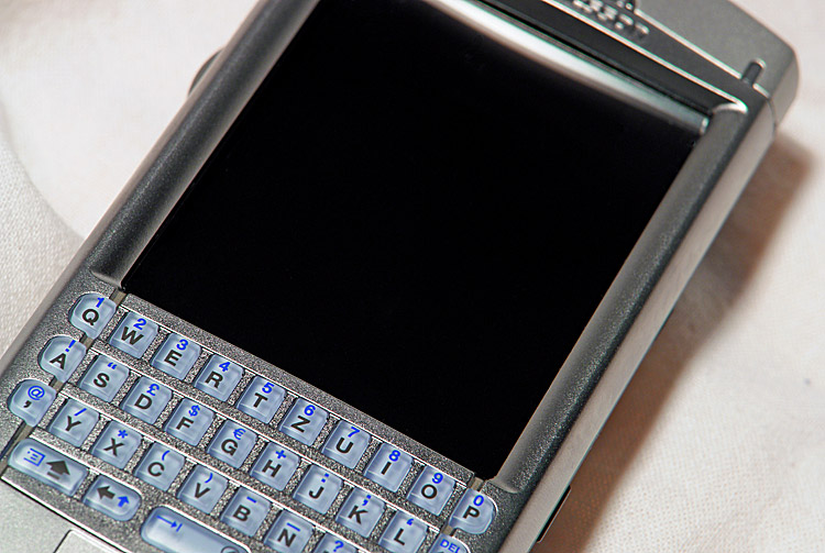 Sony Ericsson P990i