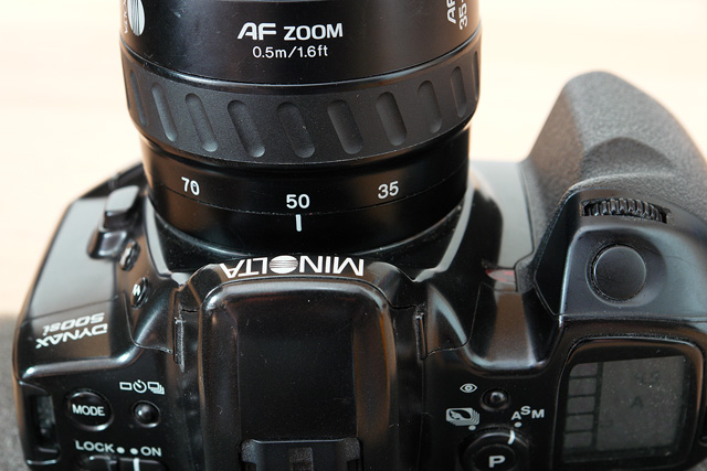 Minolta Dynax 500si, Detail Top